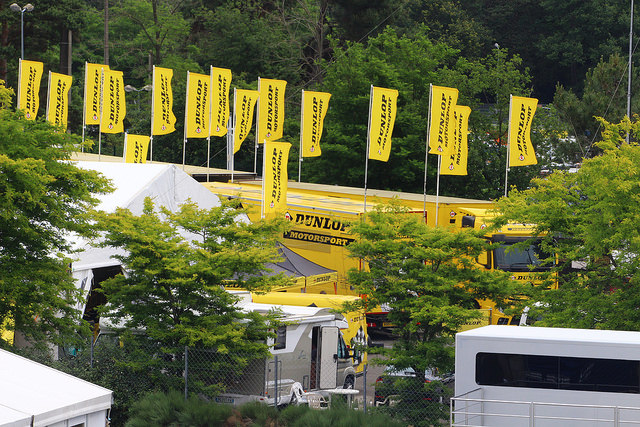 Rebellion wechselt zu Dunlop