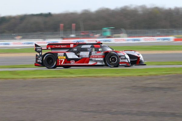 Audi holt sich die Pole in Silverstone