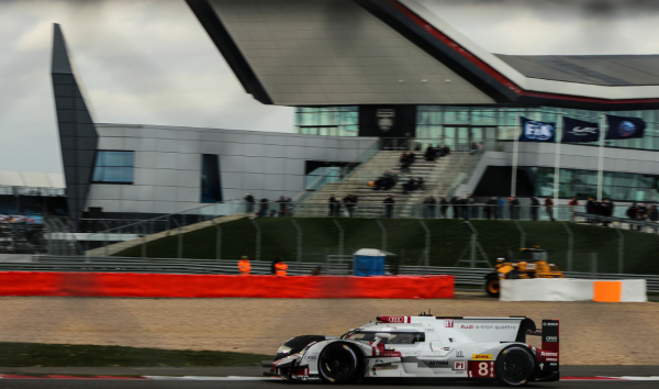 Großes Programm zum Saisonstart in Silverstone