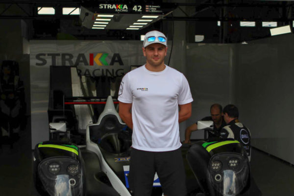 13838632_1119478161428477_1261475424_o-800x533