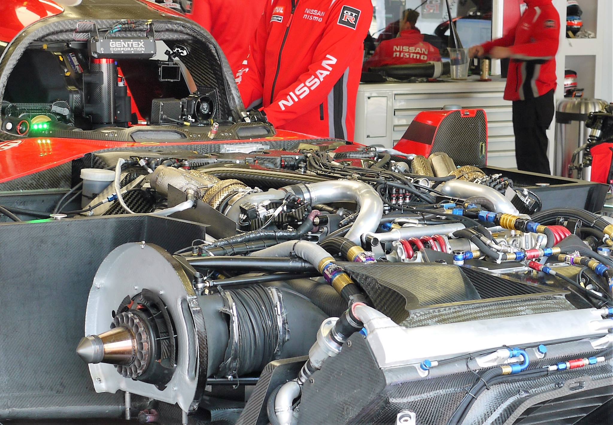 Was plant Rebellion mit dem Nissan-Motor?