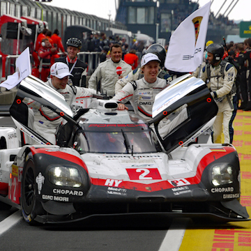 Porsche macht Nürburgring-Hattrick komplett