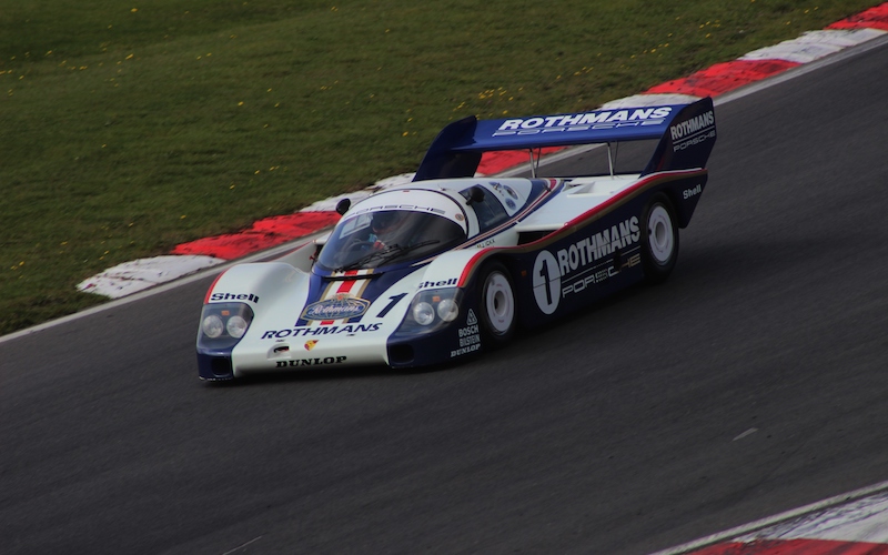 Mit der berühmten Rotmans-Lackierung fuhr Porsche in Le Mans