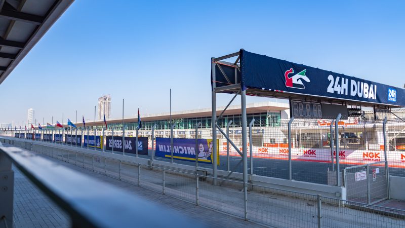 Der Zielbereich der 24 Stunden von Dubai