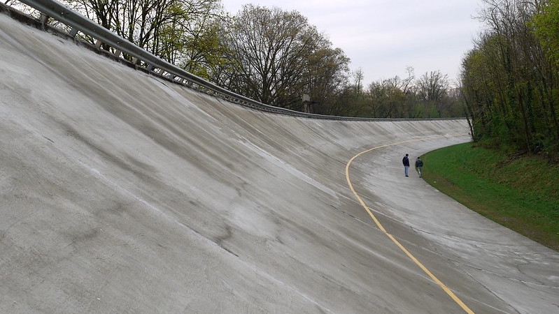 Die Steilkurve in Monza