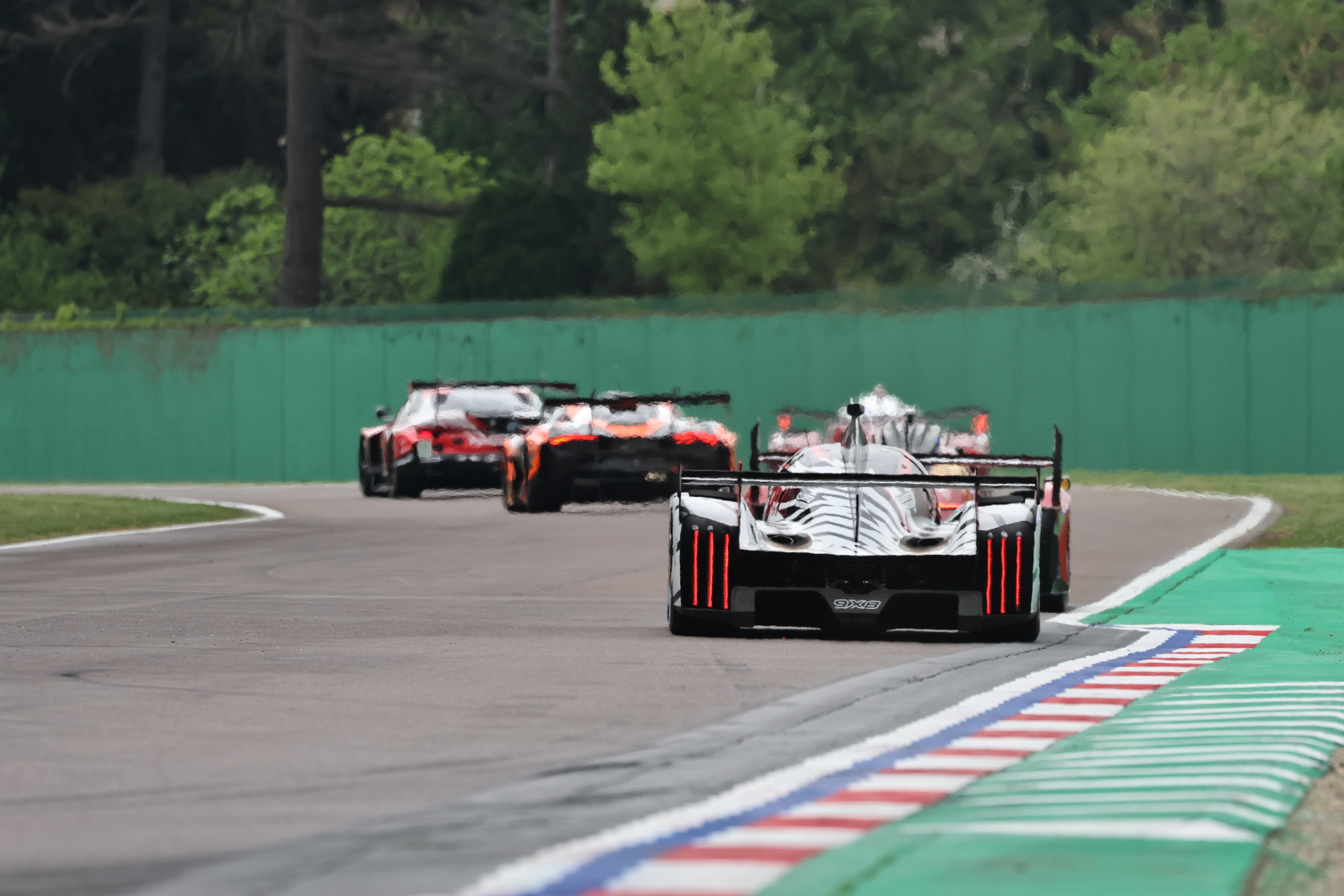 Erste Runden beim Prolog in Imola