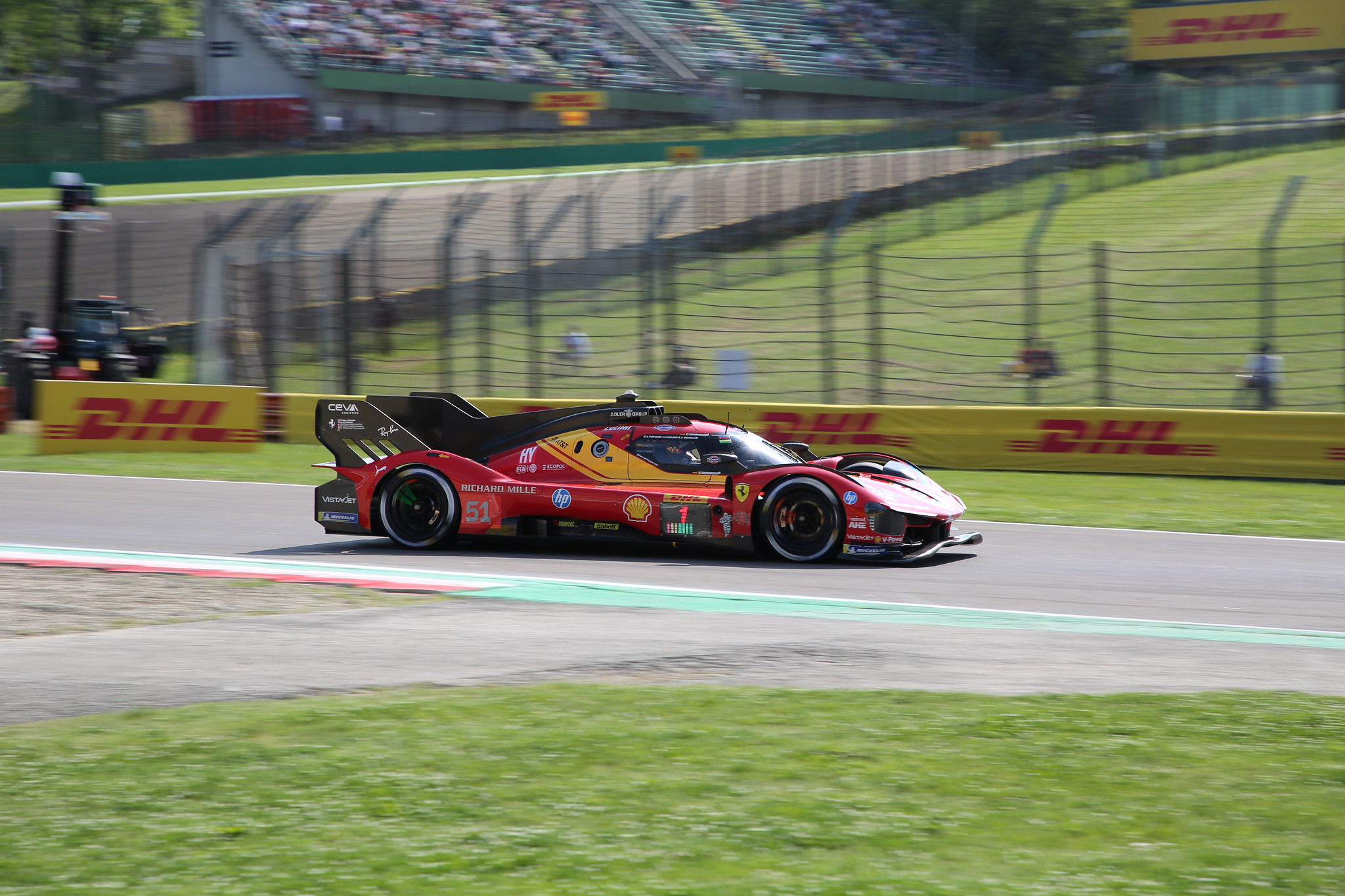 Ferrari entreißt Toyota in Imola in letzter Sekunde die Pole-Position