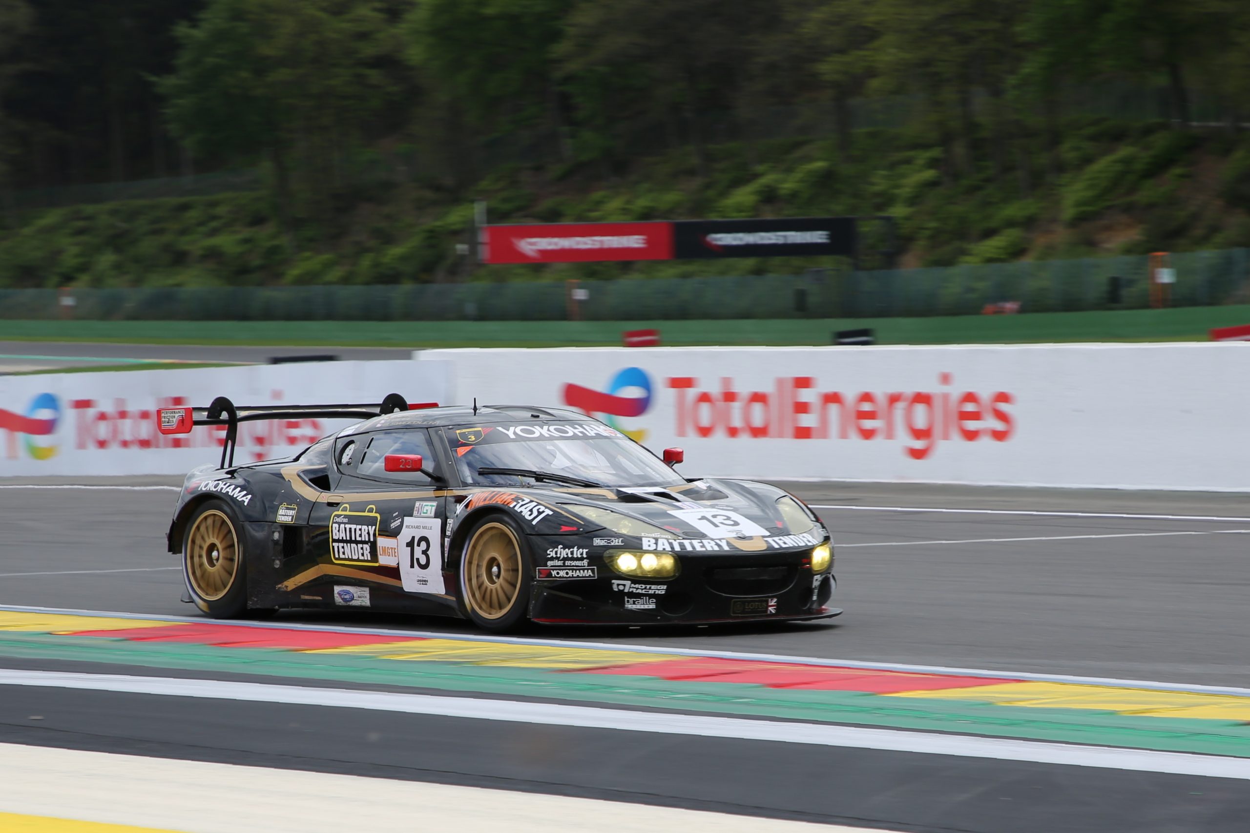 „Der Lotus Evora GTE gehört auf die Rennstrecke“ – Wolfgang Henseler über die Rückkehr eines Le-Mans-Unikats