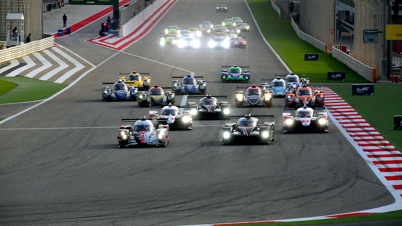 Toyota gewinnt den Reifenkrimi in Bahrain