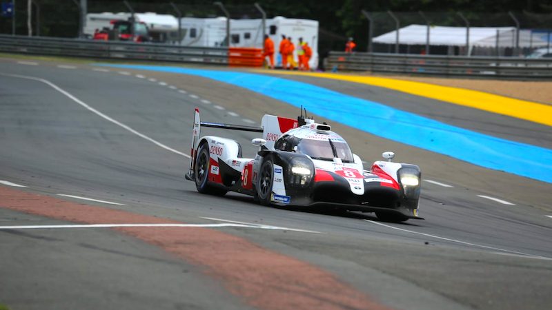 Le Mans: Toyota #7 weiterhin in Führung