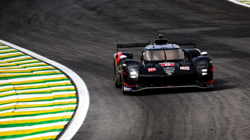 Toyota im 2. Freien Training in Brasilien